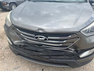 2014 Hyundai Santa Fe Sport 2.0L Turbo - Primary Damage Straight On Image
